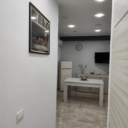 Cataleya 2 Πανσιόν